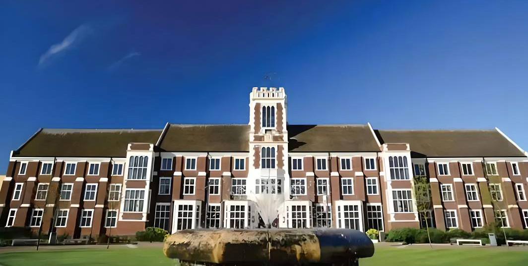 拉夫堡大学