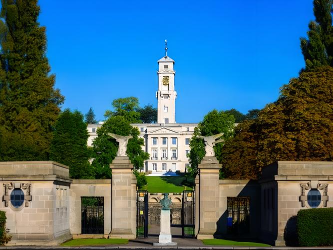 诺丁汉大学